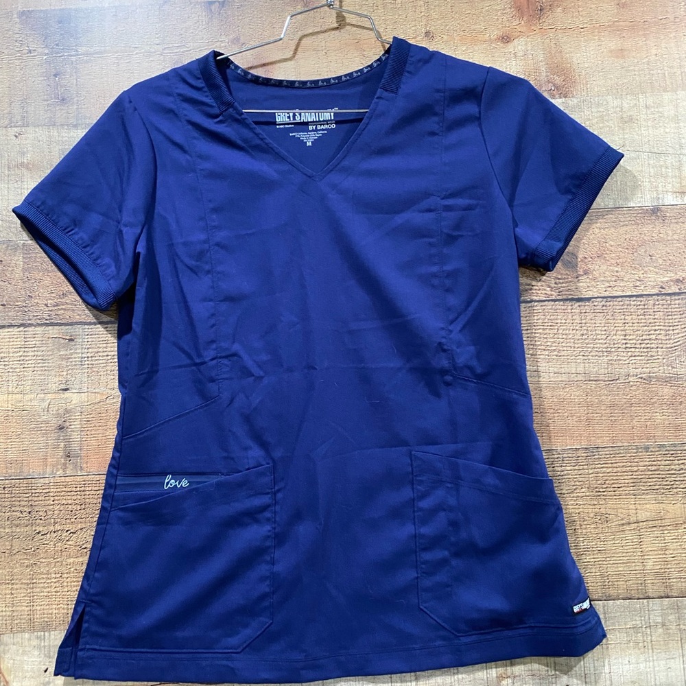 Grey’s Anatomy “Love” Navy Blue Scrub Top Size Medium
